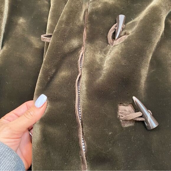 Ladies Dennis by Dennis Basco Brown Faux Fur Jacket with Hood Size Medium - Picture 7 of 8